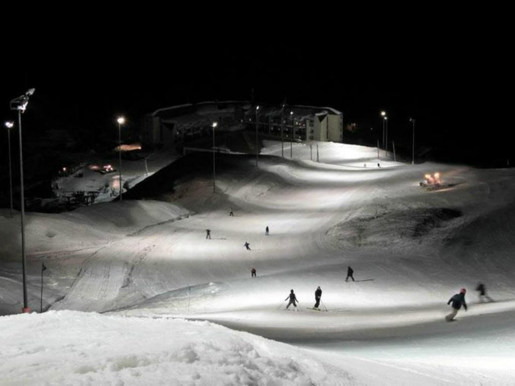 Kato'S Aparthotel Gudauri Mgzavrebi Buitenkant foto