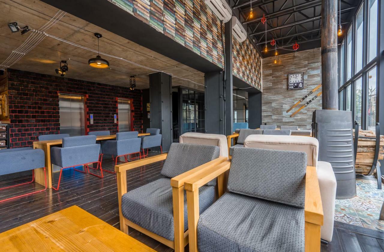 Kato'S Aparthotel Gudauri Mgzavrebi Buitenkant foto