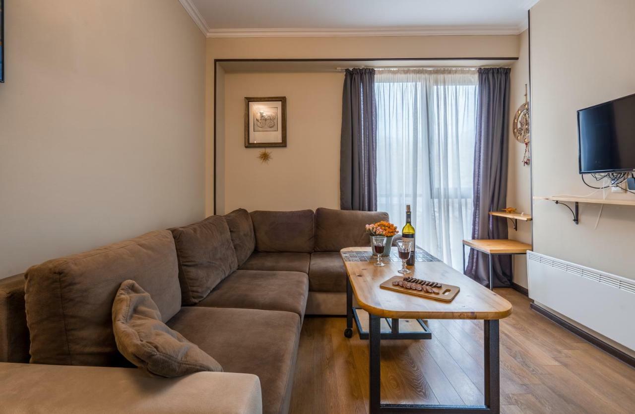 Kato'S Aparthotel Gudauri Mgzavrebi Buitenkant foto