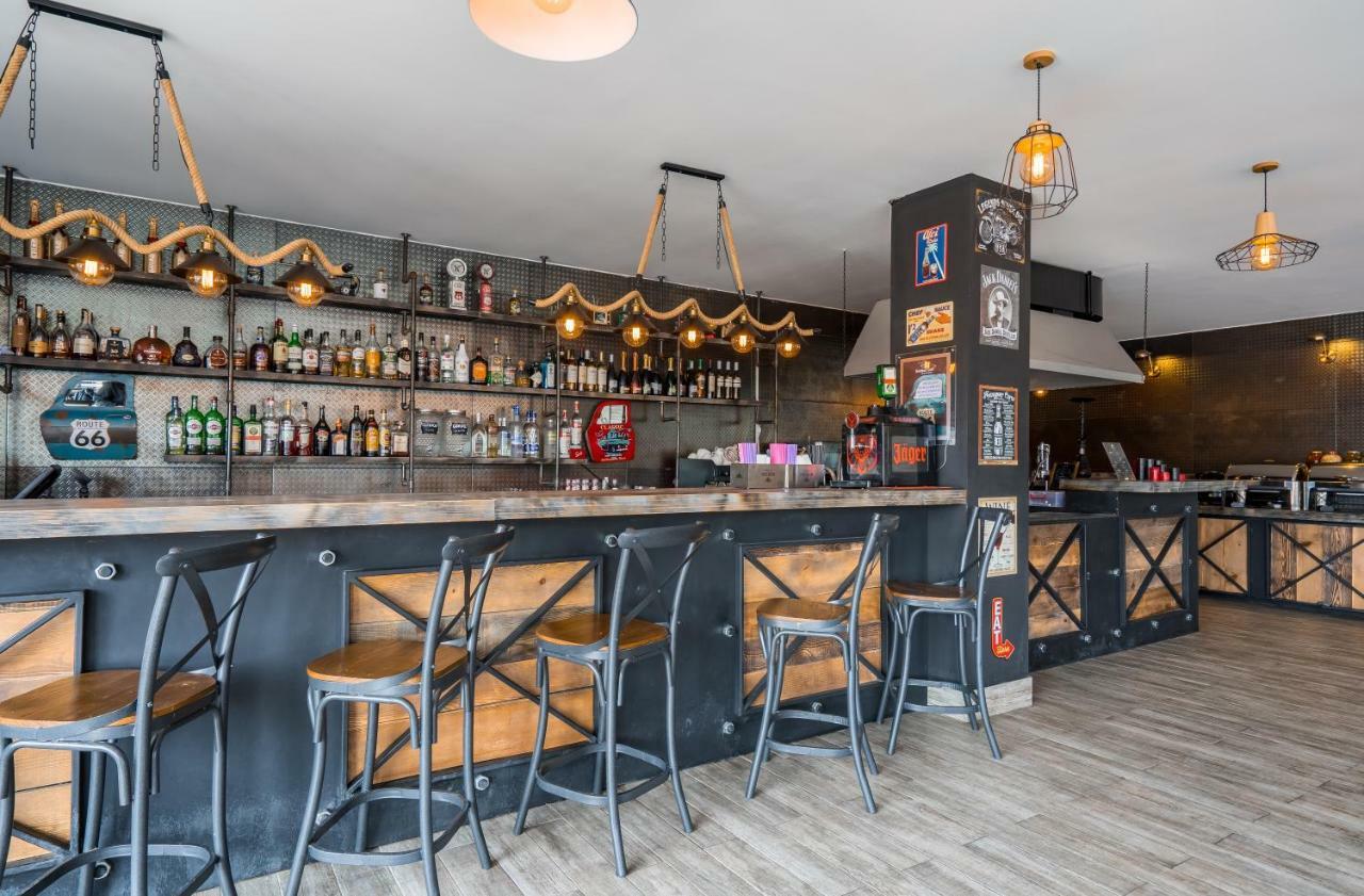 Kato'S Aparthotel Gudauri Mgzavrebi Buitenkant foto