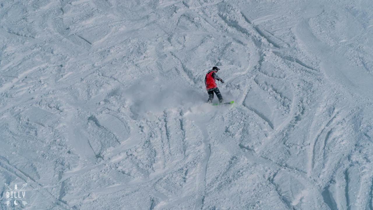 Kato'S Aparthotel Gudauri Mgzavrebi Buitenkant foto